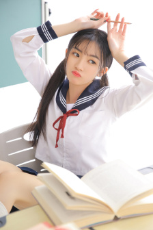 从哪里找张津瑜的